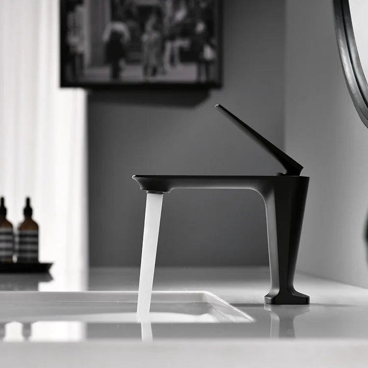 

Free ship new Bathroom Basin Sink short Faucet Single Hole deck mounted Black Color Mixer Tap New