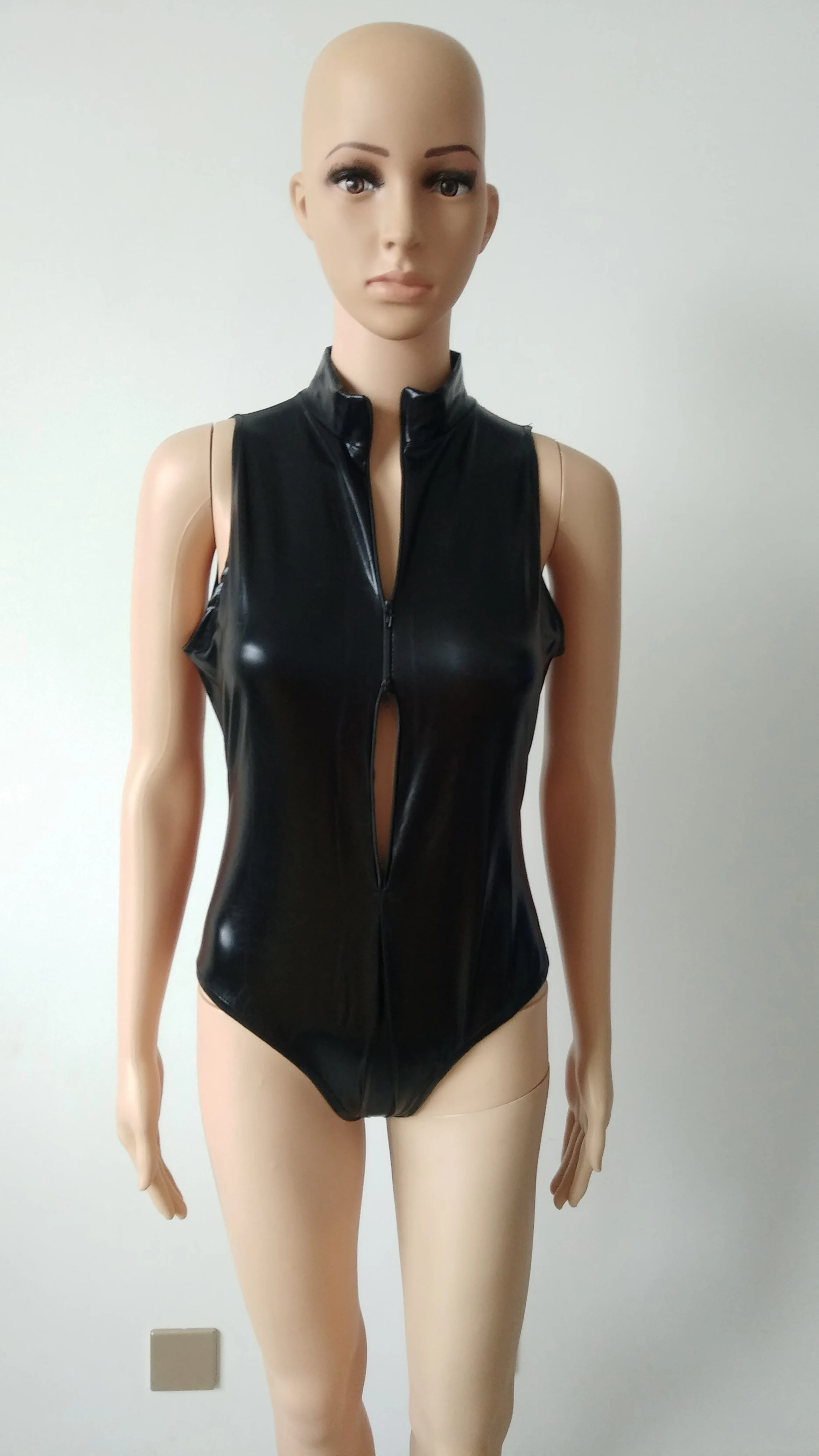 Two dimensions Cute sister open chest double zipper swimsuit half bodysuit Catsuit Costumes shiny Metallic zentai spandex |