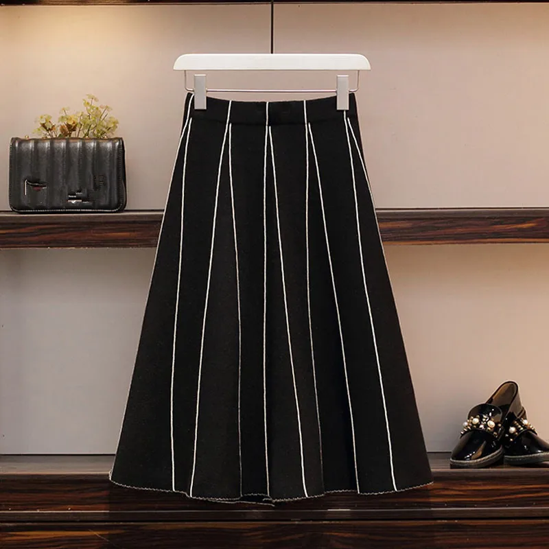 Женский трикотажный комплект HAMALIEL элегантный пуловер с расклешенным рукавом и