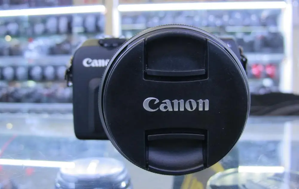 Б/у беззеркальная цифровая камера Canon EOS M2 18 0 МП|Системные беззеркальные