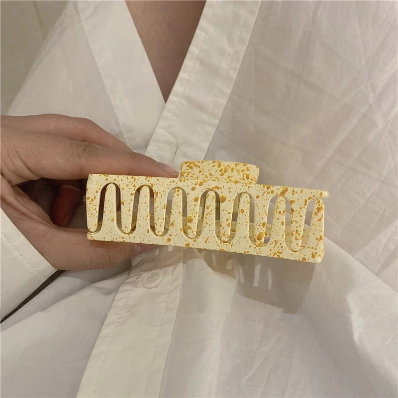 

2021 Fashion Candy Color Geometric Rectangle Acrylic Big Hair Claw Clips for Women Girls Hairpins Hair Accessories Headwear