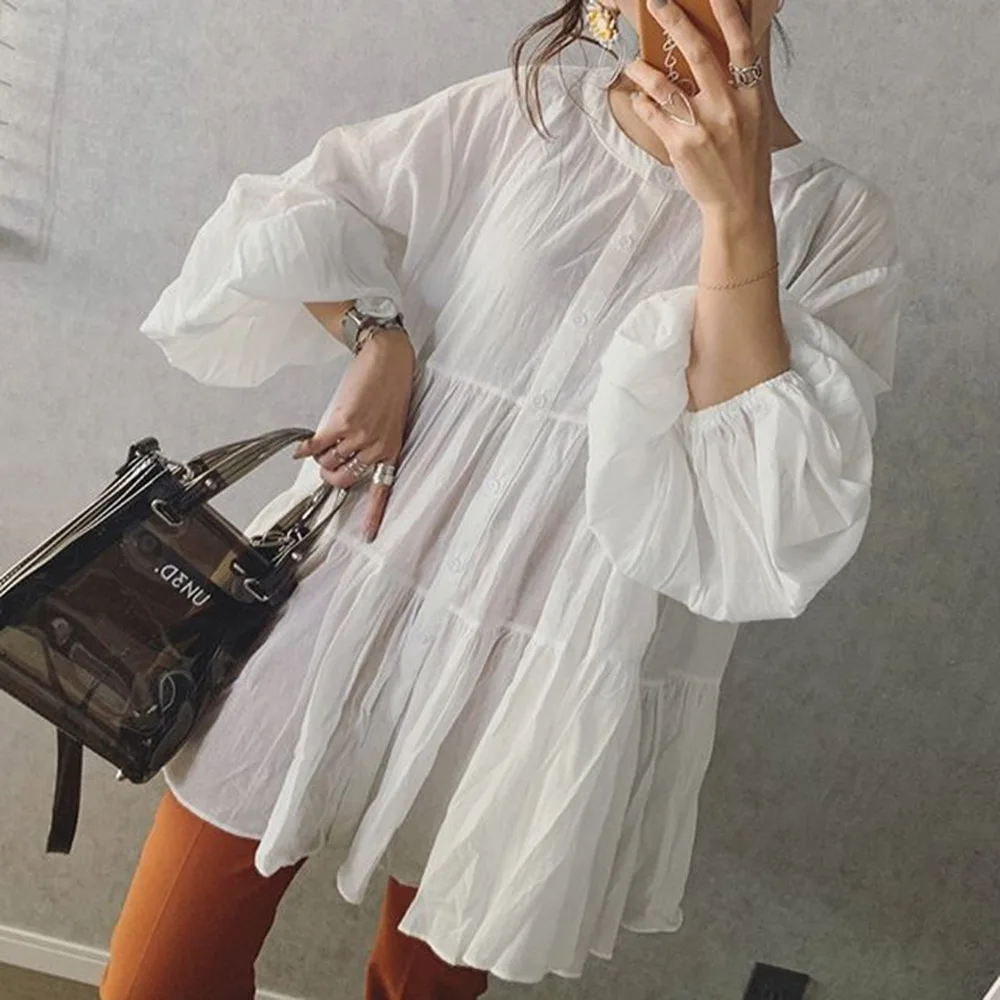 

White Lantern Sleeve Blouses Women 2021 Autumn Sweet Pleated Female Shirts Tops Korean Janpanese Lady Office Blouse Shirts