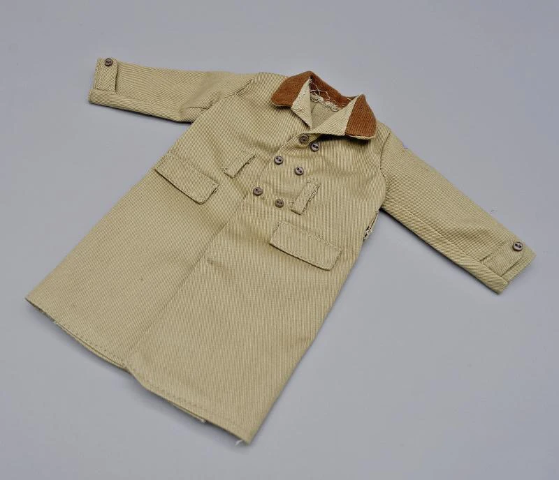 Модель длинного тренча времен Второй мировой войны в масштабе 1/6 немецкая армия