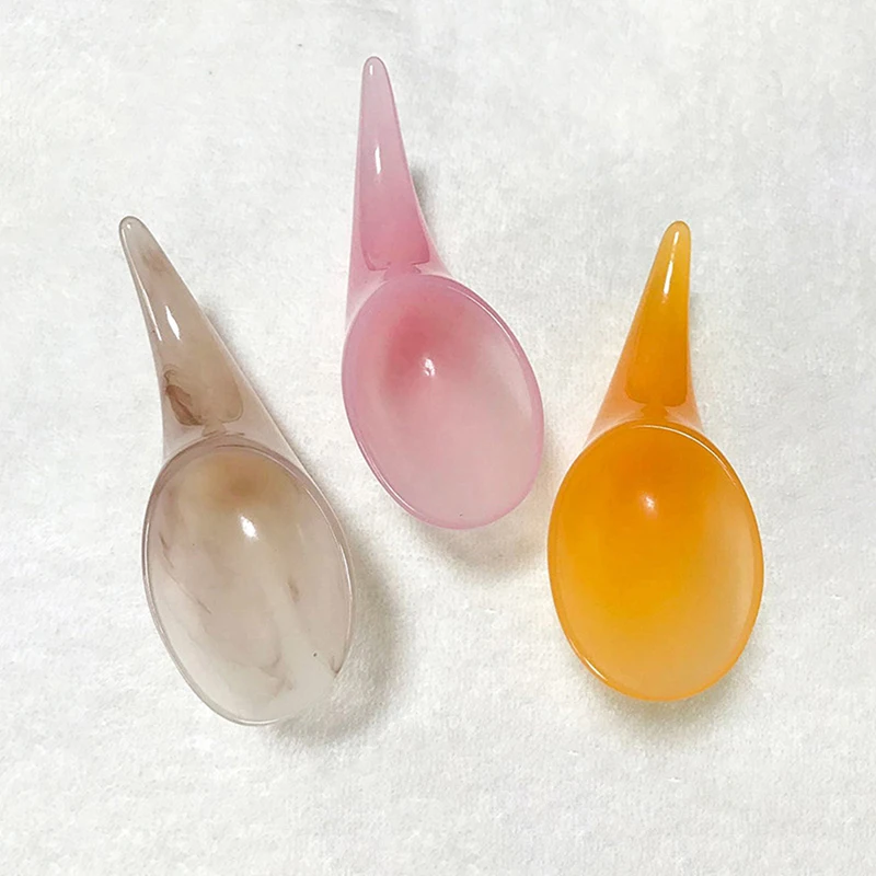 

1Pcs Resin Beeswax Buffalo Horn Spoon Scraping Plate Guasha Board Massage Gua sha Board Horn Back Massage Leg Neck Tendon