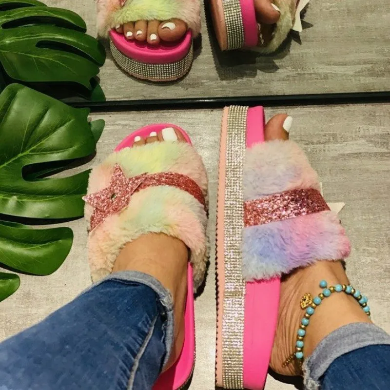 

2021 Women Fur Slippers Rhinestone Luxury Designer Bling Star Decoration Platform Wedges Indoor Furry Slides Casual Shoes