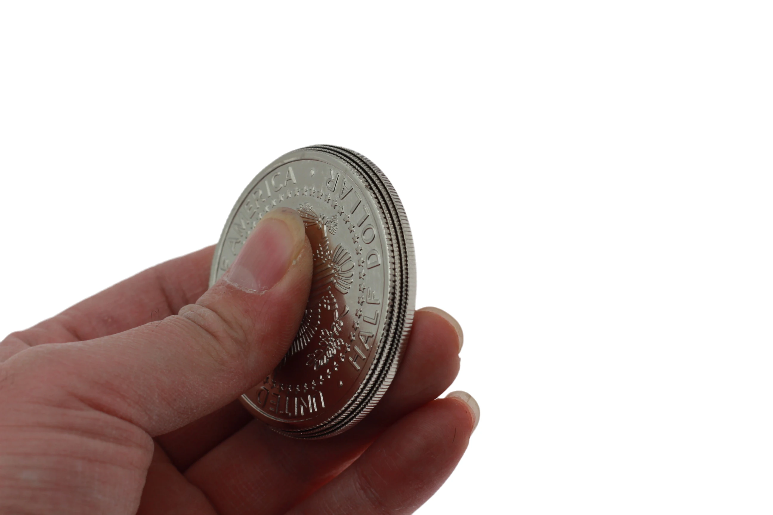 Jumbo Half Dollar Shells 3 + 1 Set(Dia 5.8cm) One Coin to Four Magic Tricks Magician Close Up Props Gimmick Accessories Comedy | Игрушки и
