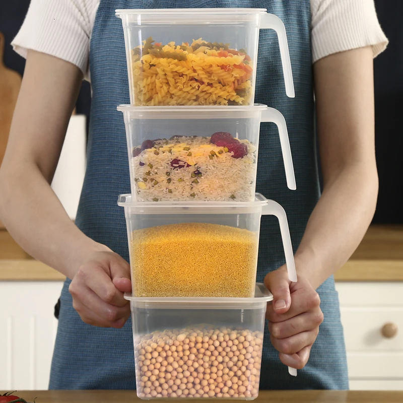 

Food Storage Containers with Lids and Handles Sealed Food Crisper Keep Fresh Fridge Organizer Plastic Refrigerator Storage Box
