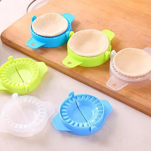 DIY Kitchen Gadget Dough Press Mould Meat Pie Ravioli Dumpling Maker Mold Tool | Дом и сад