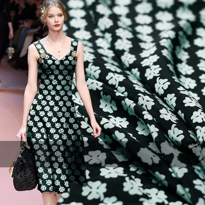 Высококачественная изготовленная на заказ клеверная печатная 100% шелковая ткань