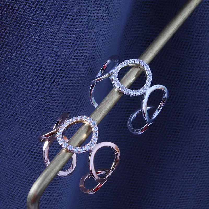 

Exquisite Silver Color Hollow Circle Rings White Zircon Crystal Women's Ring Cocktail Party Rings Fine Jewelry Lover's Gifts