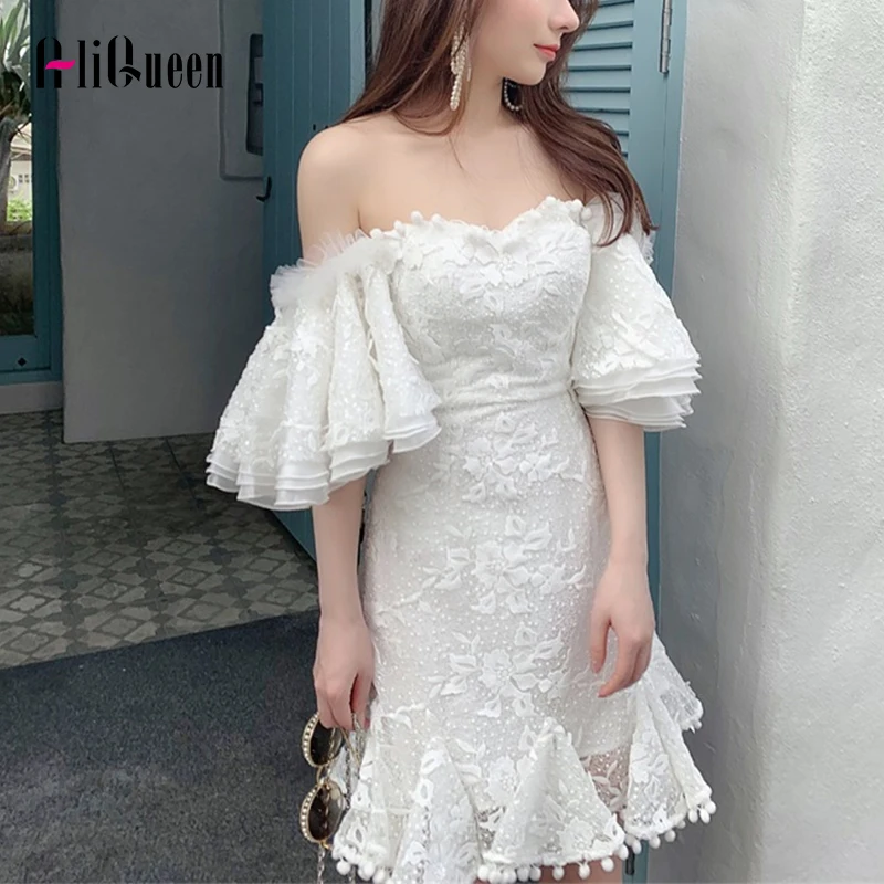 Летние 2019 белого цвета платье с вышивкой принтом в виде бабочки рукав фонарик