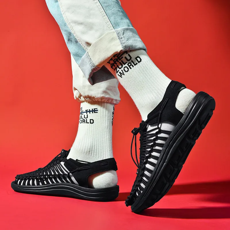 

Trendy Summer Street Men Designer Sandals White Beach Casual Slides Men Shoes Comfortable Flat Woven Sandals Men zapatos hombre