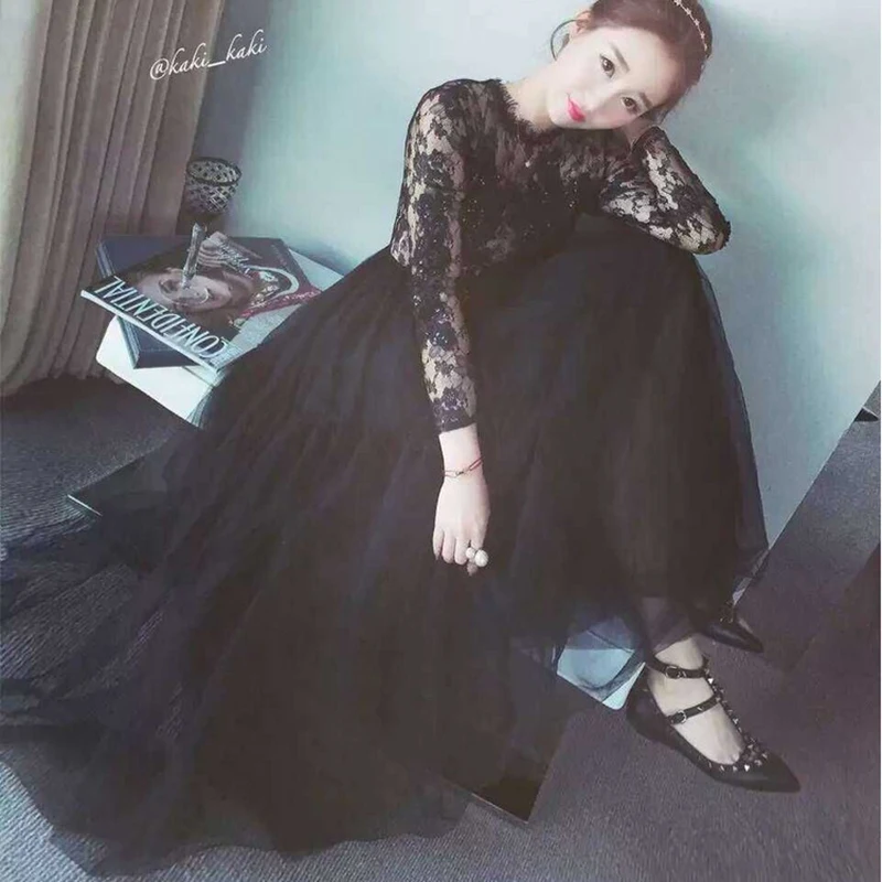 Женское длинное кружевное платье черное прозрачное с длинным рукавом и