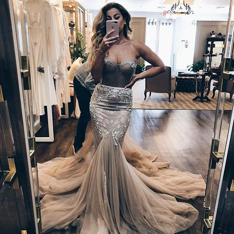 

Mermaid Evening Dresses Champagne Appliques Lace Sweetheart Sweep Train Sleeveless For Women Party Prom Gowns 2021 Big Size