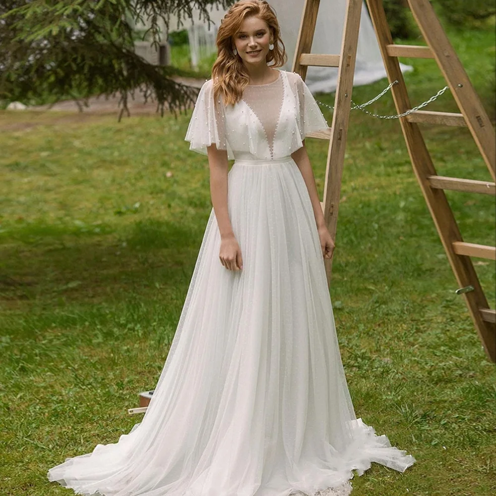 

2021 New O-Neck Short Sleeve Wedding Dress A-Line Lace Beads Pearls Button Floor Length Sweep Train Bride Gown