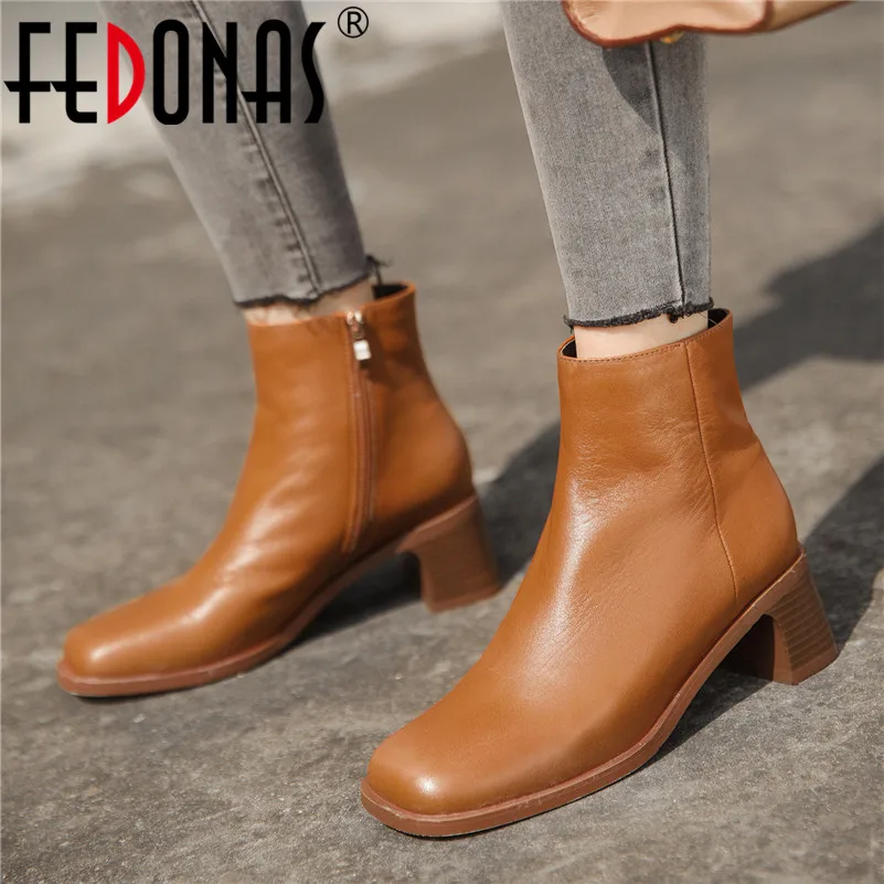 FEDONAS/Зимние удобные ботинки челси из натуральной кожи с квадратным носком теплые