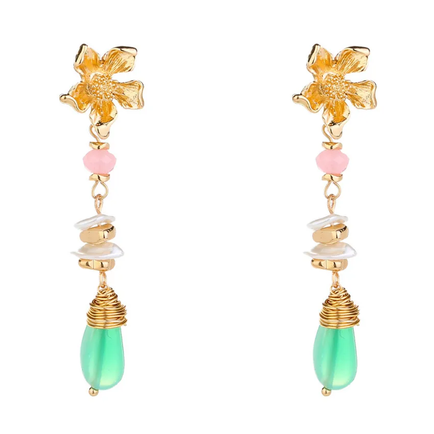 

FYJS Unique Light Yellow Gold Color Flower Irregular Shape Green Crystal and Pearls Stud Earrings Fashion Jewelry