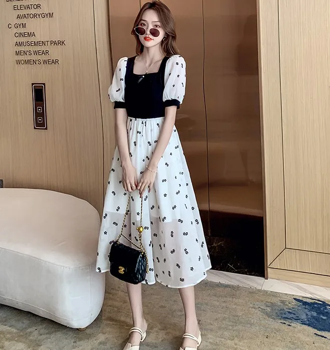 

2021 Summer Velvet Stitching Chiffon Dress Women Retro Elegant Square Collar Puff Sleeve A-line Long Dress Vestidos