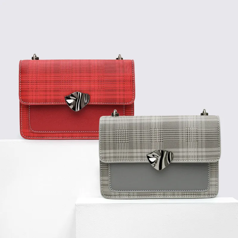 

Новинка 2020, женская сумка, модная маленькая квадратная сумка с узором в клетку, трендовая натуральная сумка-мессенджер на одно плечо с цепоч...