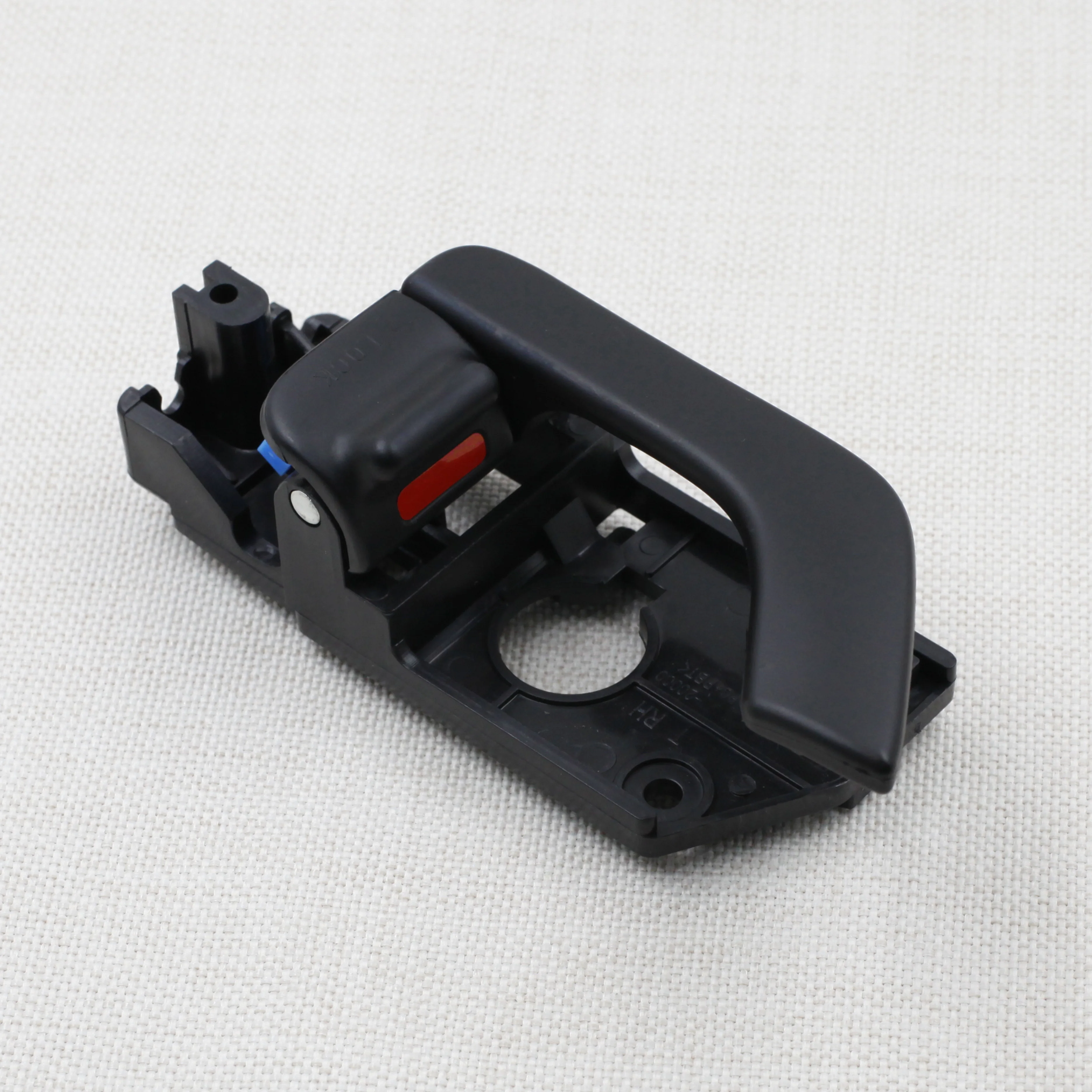 Левая и правая внутренняя дверная ручка 82620-2C000 82610-2C000 для Hyundai Tiburon 2003-2008 TIBURON TUSCANI