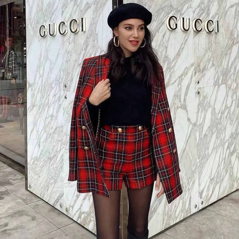 Комплект из двух предметов двубортный твидовый клетчатый пиджак и шорты - купить