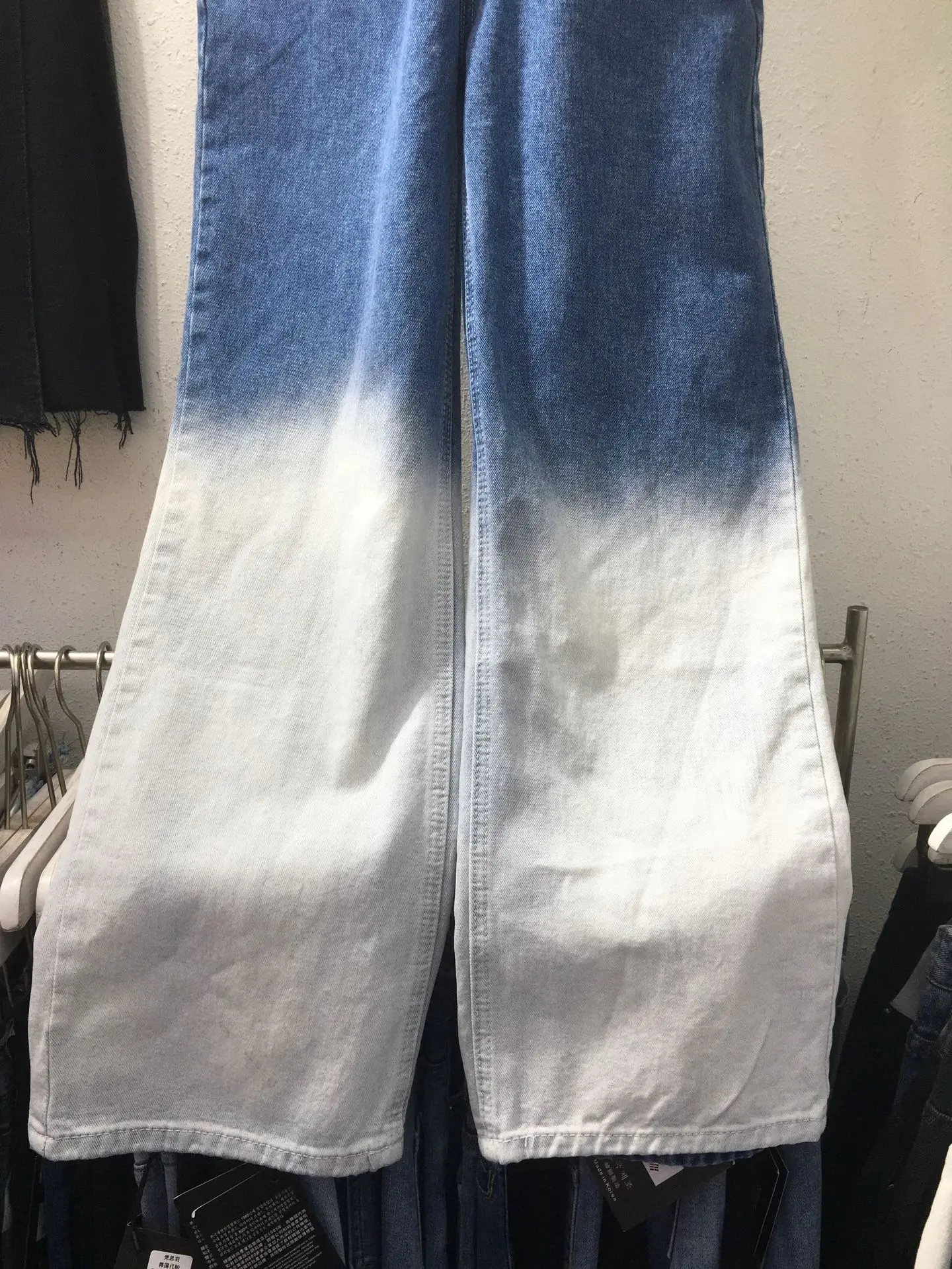 

2021 Spring and Summer Gradient High Waist Denim Suspender Pants Women's Korean-style Loose Drooping Mopping High Wide-leg Pants