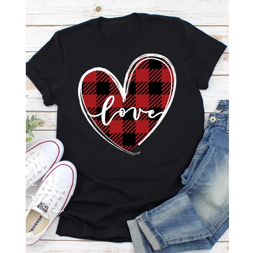 Валентина Сердце Любви клетчатая цветная футболка модная на День святого