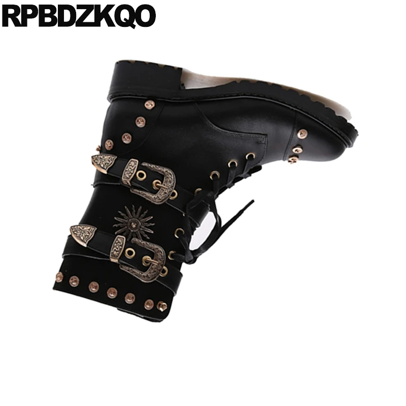 Ботильоны серьги-гвоздики на молнии с заклепками в байкерском стиле зимняя обувь