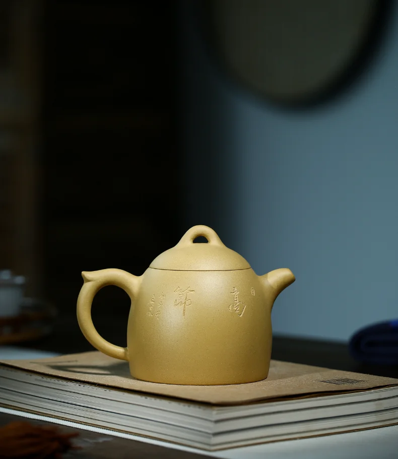 

Qin Quan Hu China Kettle Ceramic Teapot For Tea Puer Oolong Tea Set Handmade