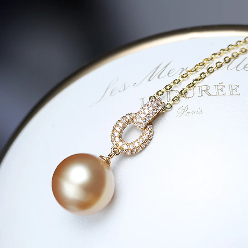 [YS] Роскошная подвеска из 18 каратного желтого золота 9 10 мм с натуральным жемчугом