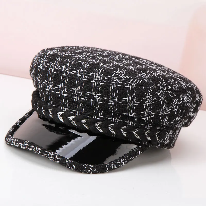 

H272 Black White Plaid Military Hat Women European American Fashion Navy Cap Autumn Winter British Retro Flat Top All-match Caps