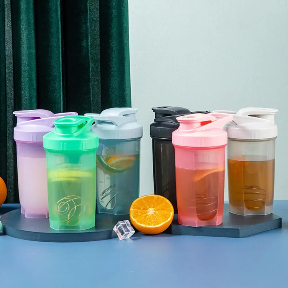 

500ml Water Bottle Beverage Plastic Screw Caps Leak-Proof Sports Bottle Protein Shake Bottle Water Bottle Beverage Without BPA