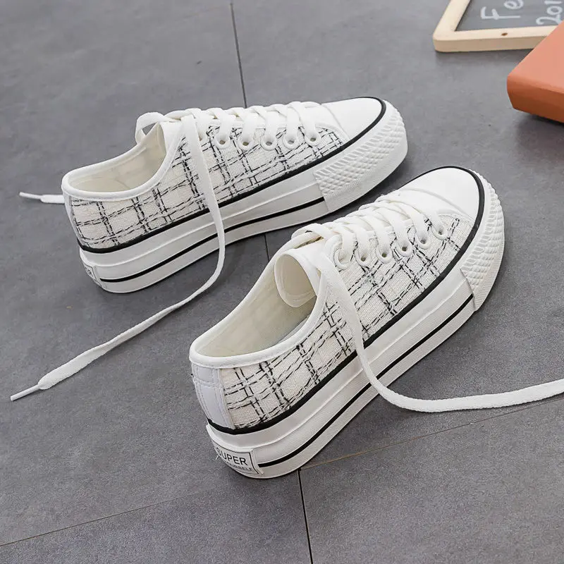 

Women Platform Shoes Fashion Women Shoes Casual Plaid Canvas High Quality Women Casual Shoes