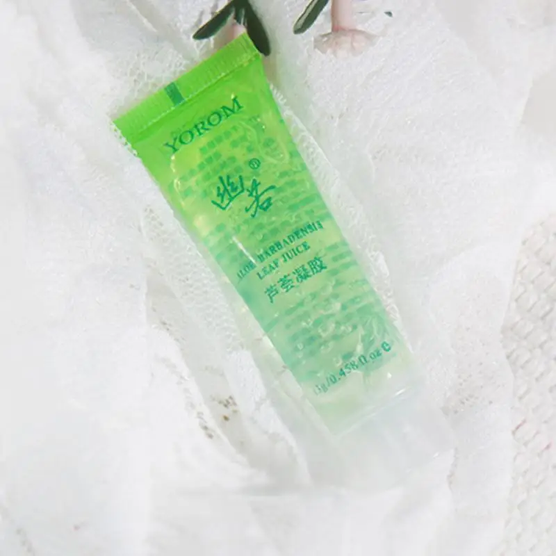 Натуральный гель с алоэ и гиалуроновой кислотой для удаления акне растительный