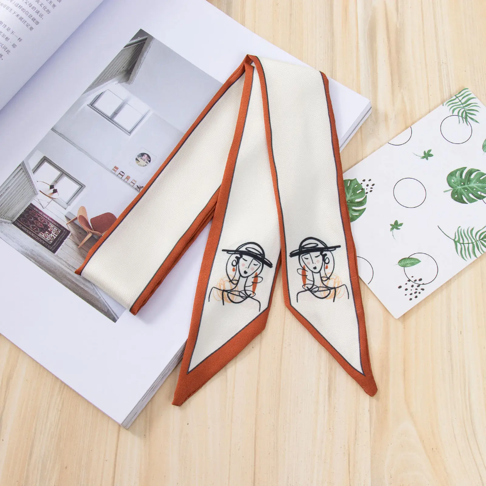 

2021 Новый Модный тонкий ремешок для сумки для женщин дизайнерский шелковый шарф с принтом ленты головной платок головной убор длинная повяз...