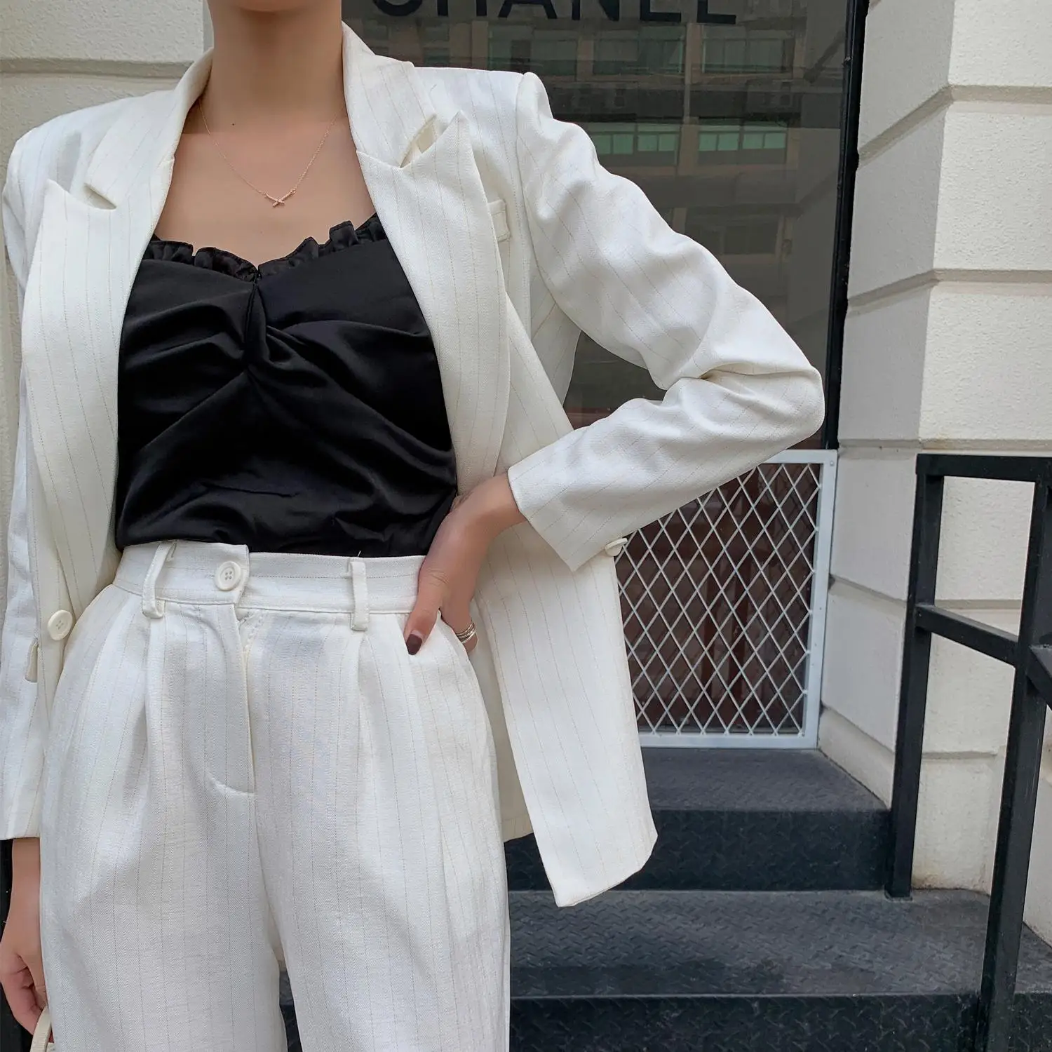 

New 2020 Autumn Striped Women Pants Suits Single Breasted Notched Blazer Jacket & Long Pant Office Wear Female Sets