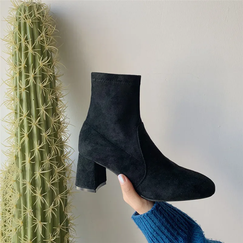 Новинка 2019 года ботильоны для женщин из искусственной замши Черные Ботинки martin