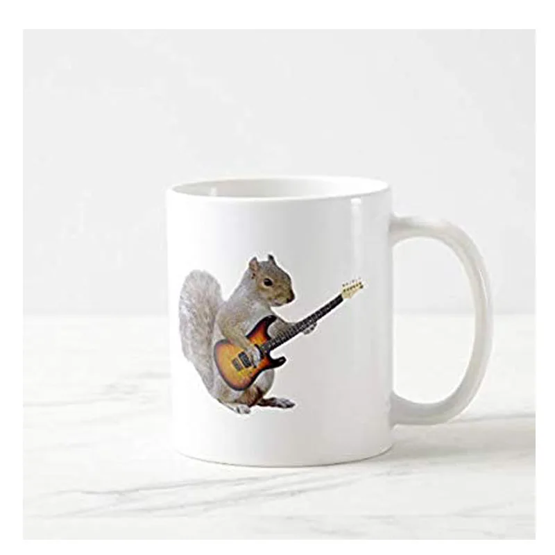 Забавная белка играющая на гитаре кофейная кружка 11 унций забавная Подарочная