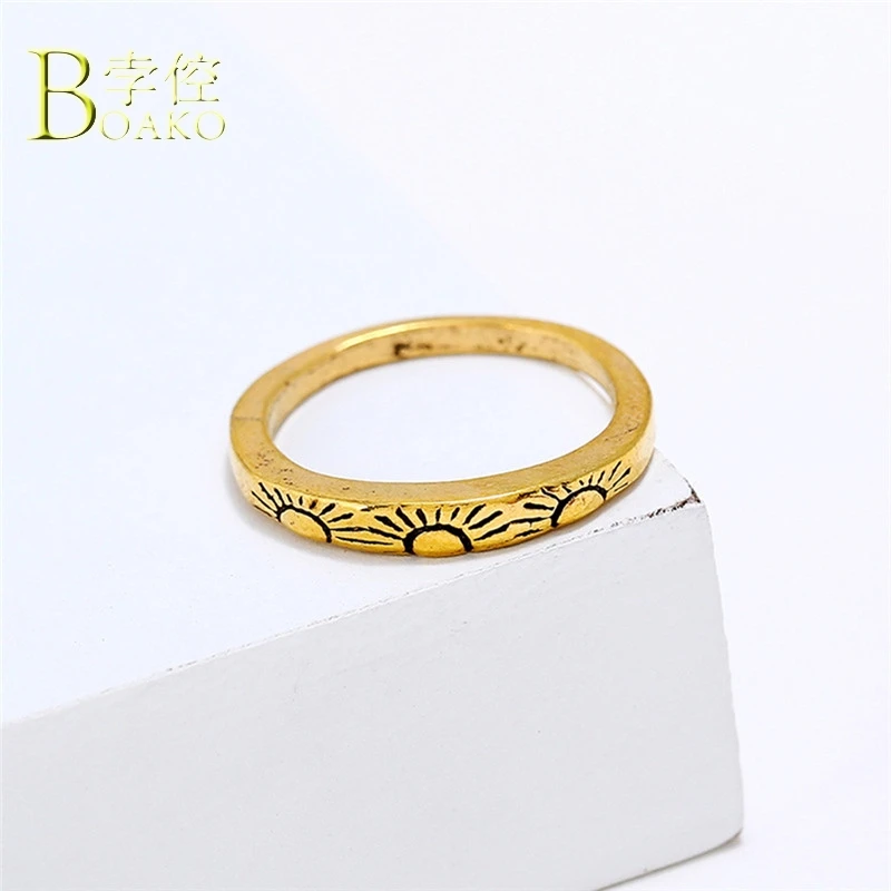 BOAKO Vintage Sun Rings For Women Engagement Ring Gold Relief Sun Moon Ring Eclipses Astrology Ring Men anillo femme Jewelry B5