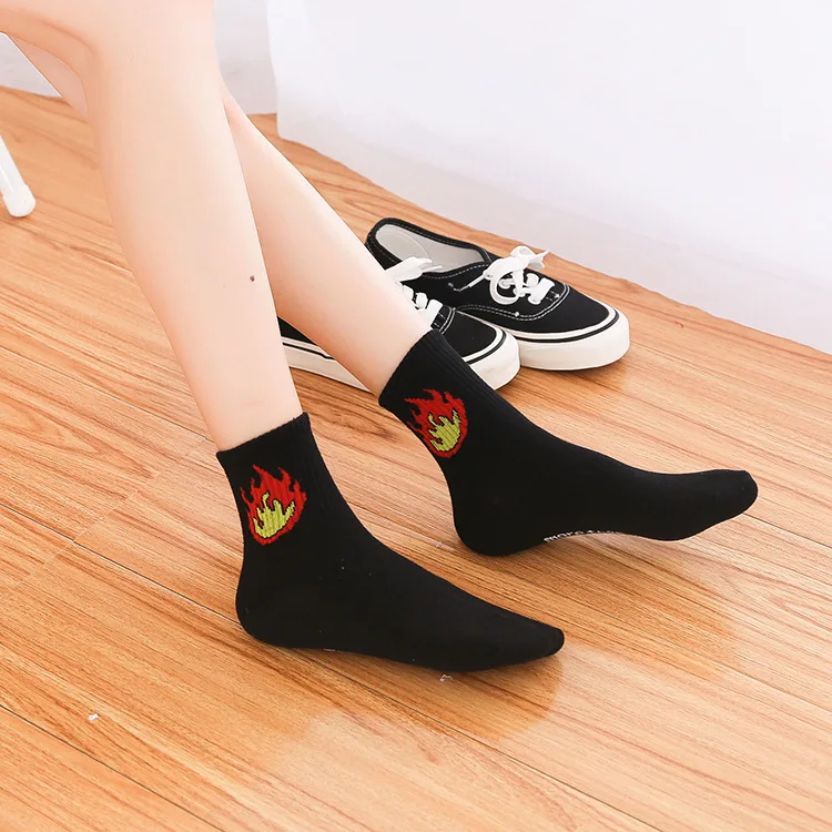 Женские носки на каждый день Harajuku Корея японский хлопок котенок пламя Ulzzang