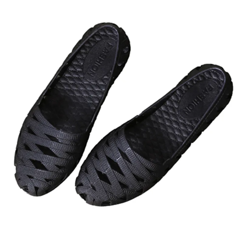 

Mother's Shoes , Sandals , Women 's Hollow Flat Bottomed Shoes Large Size Nurse's Shoes , Spring and Summer 2021 NEW