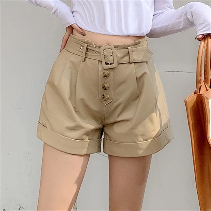 

Женские шорты, с высокой талией, повседневные, на пуговицах, с широкими штанинами, с поясом, приталенный силуэт, из овечьей шкуры, легированн...