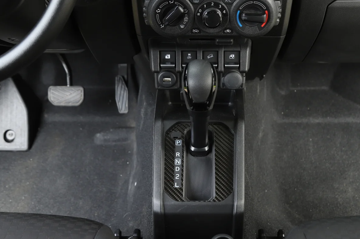 Внутренняя коробка передач из настоящего углеродного волокна панель для Suzuki Jimny