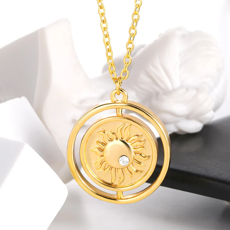 

Vintage Sun Moon Necklace Boho Charm Celestial Dainty Necklaces For Women Double-sided Pendant Collier Femme BFF Jewelry Gift