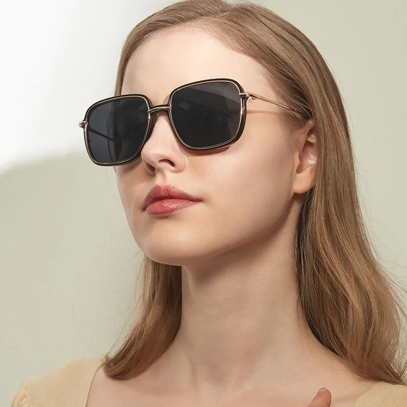 

New Retro Classic Square Sunglasses Women Luxury Vintage polygon Small Eyewear Ladies Metal frame oversized Sun Glasses UV400