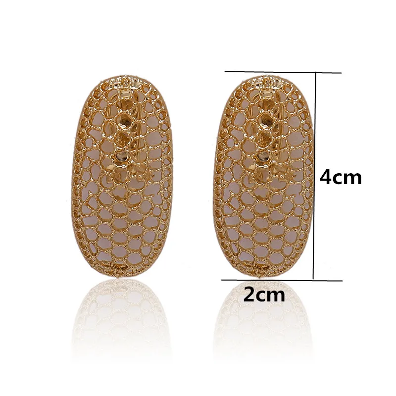 

Nice Wholesale Fashion Vintage Metallic Geometric Earrings for Women and Girls Party Charm Gold Colorful Brand Drop Earring