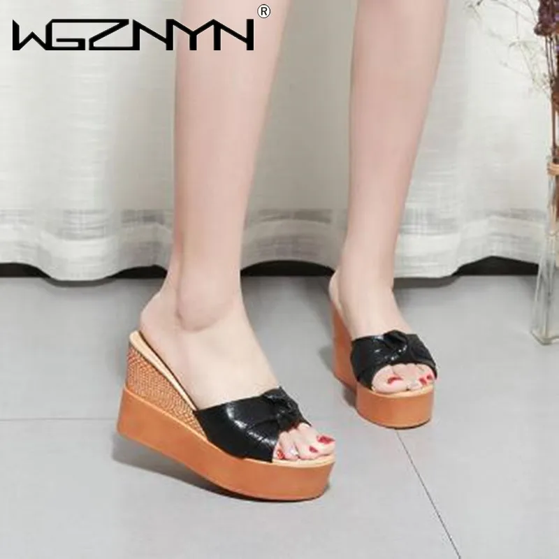 

2021 Summer Women's Fashion Bowknot Slippers Women Open-toed Slippers Light Wedge Flat Heel Outdoor Woman Shoes High Heels Sexy