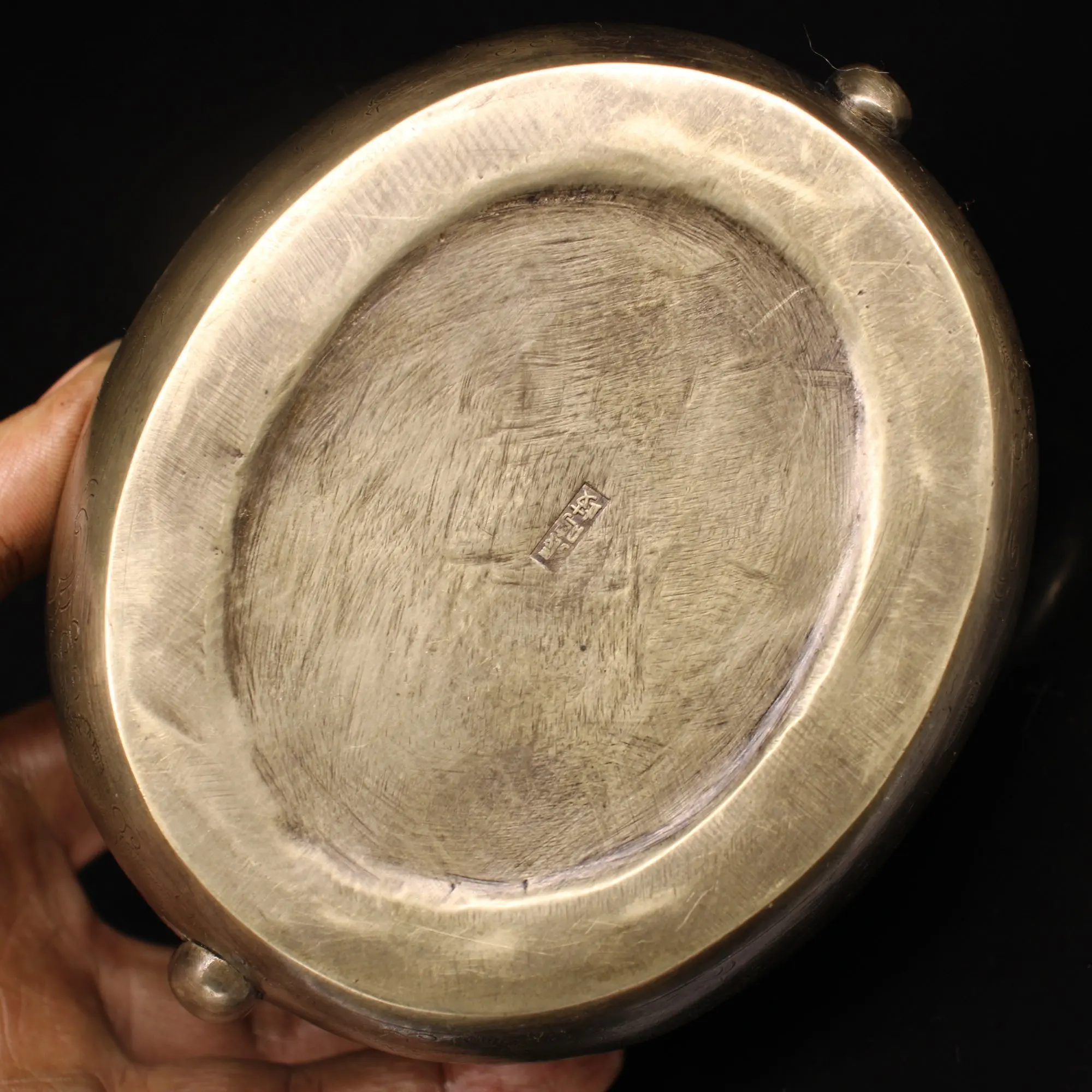 

Wedding decoration collection of Qing Dynasty old palace royal carvings inlaid with gems Hand stove Carbon furnace incense burne