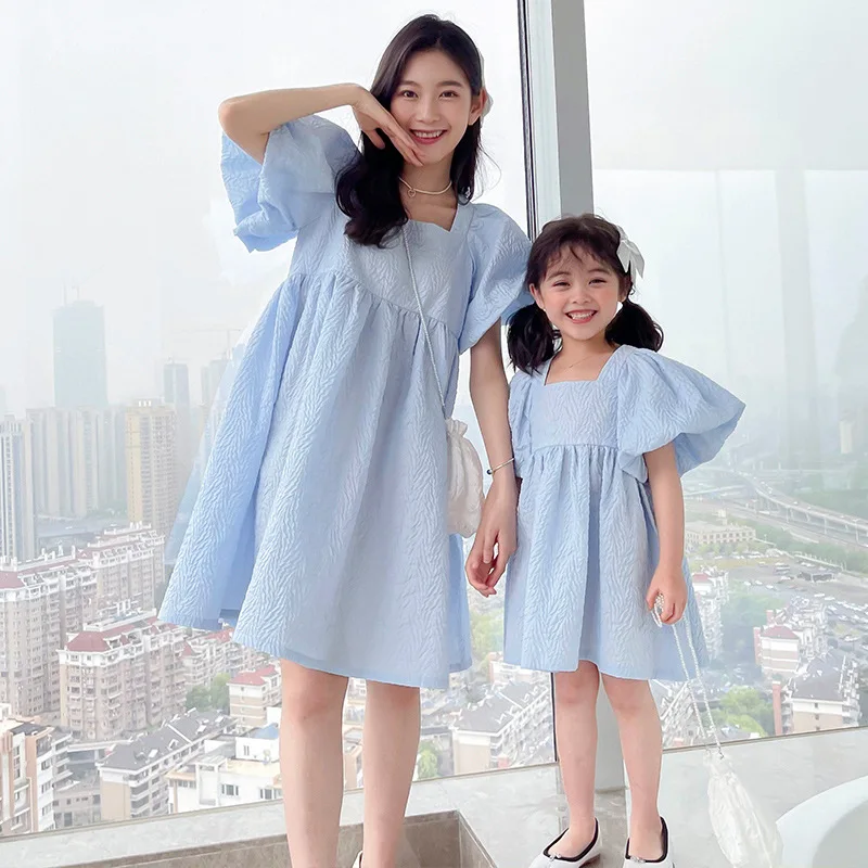 

Parent Child Bubble Sleeve Dress Foreign Style Bow Mother's Dress Thin Girls' 2021 Summer New Large mommy and daughter matching