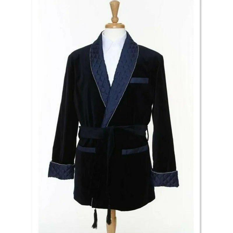 2022 Velvet Men Belt Smoking Jackets Designer Shawl Lapel Dinner Party Wear Quilted Loose Vintage Blazers Tuxedo Jacket Only